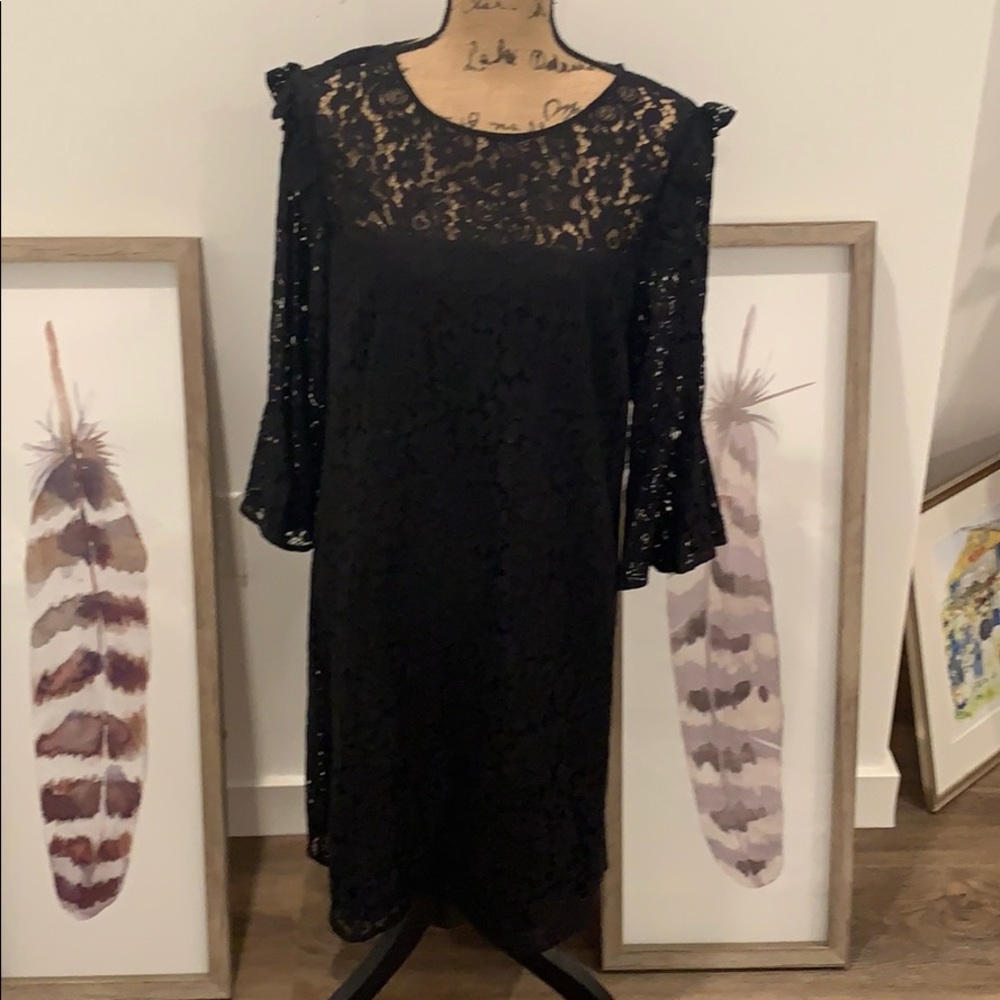 Ann Taylor lace black dress